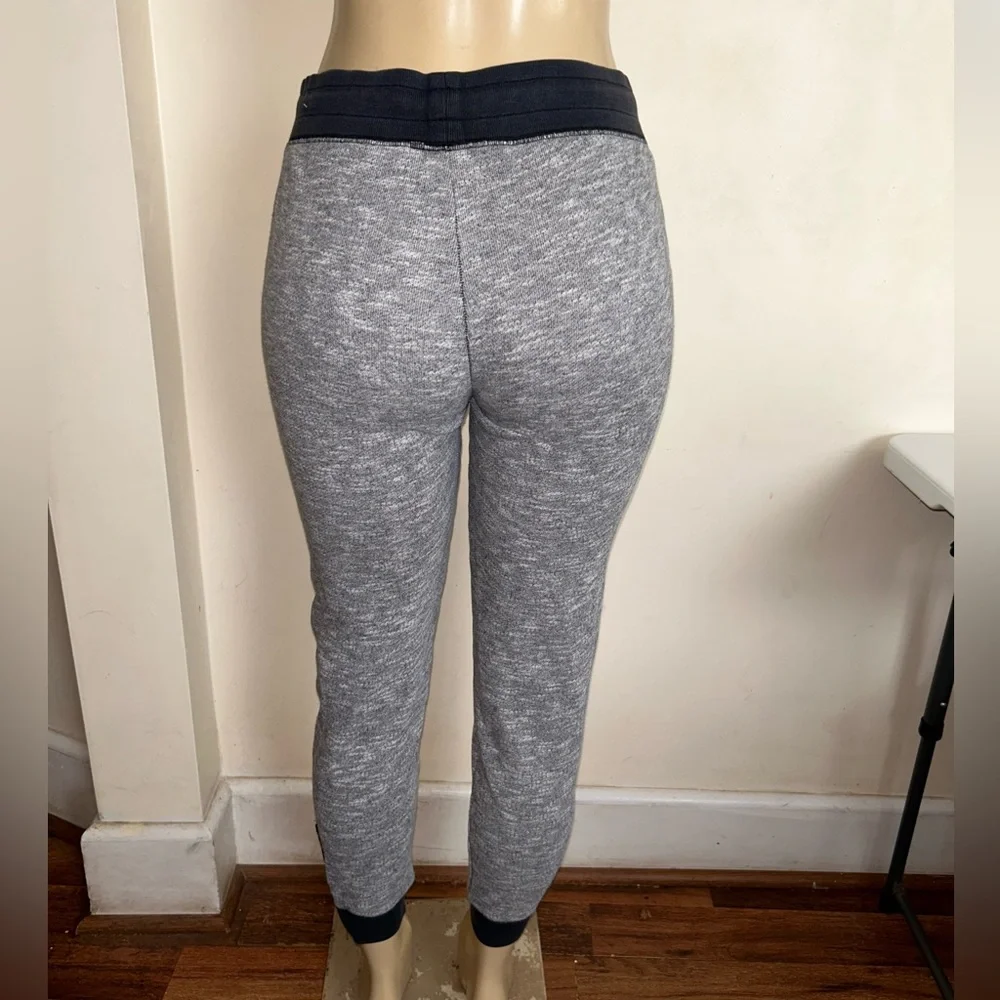 PINK VICTORIA’S SECRET Women’s Jogger Size S/P - Picture 3 of 12